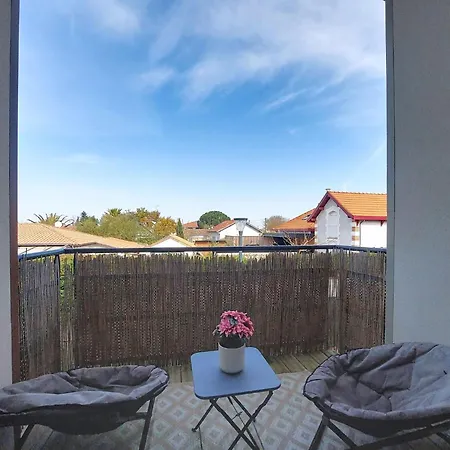 Domaine De L'androne By Interhome Apartmán *